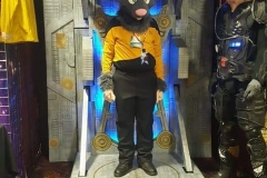 Recharging a Trek Mouse